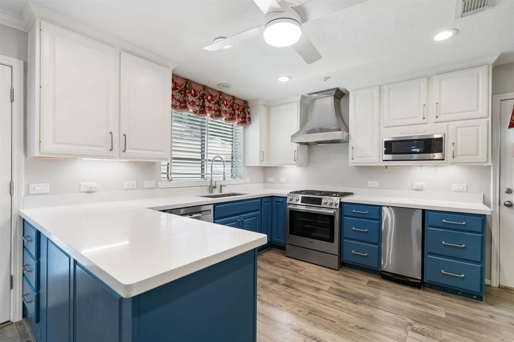 Photo of 54 Rockridge Drive