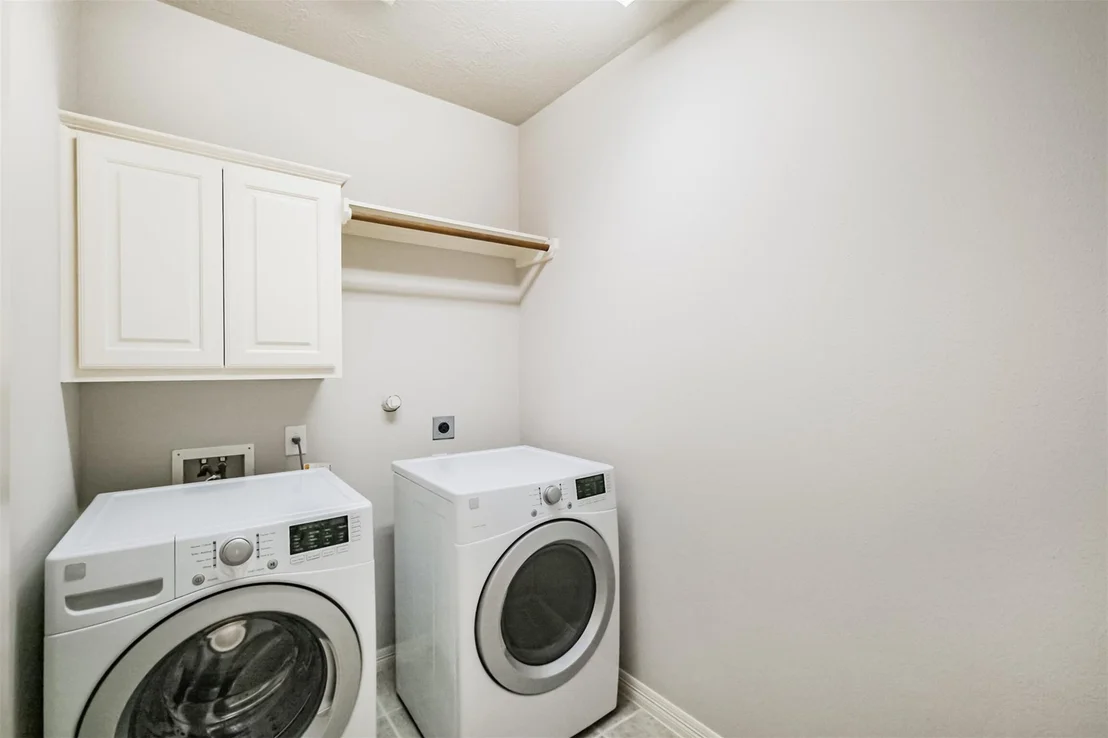Photo of 1311 Shady Villa Pine