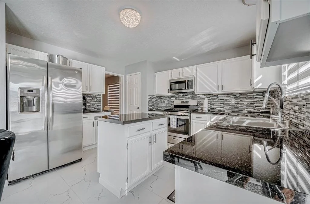 Photo of 16107 Lakestone Drive