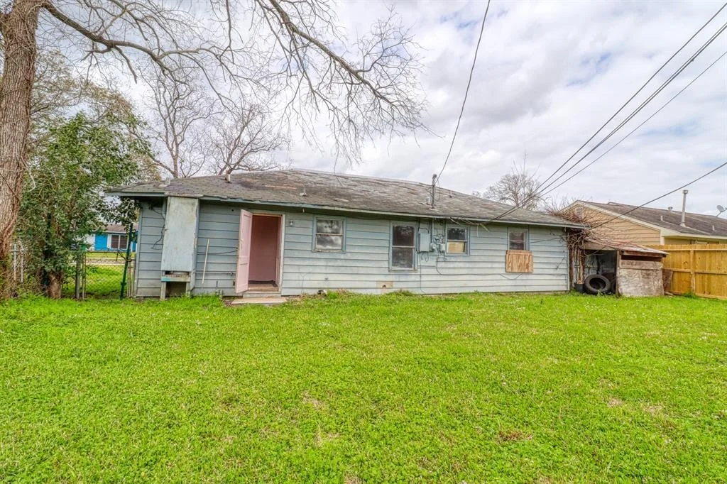 Photo of 5754 Belneath Street