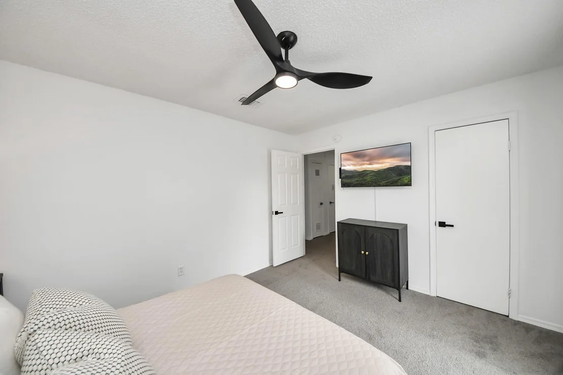 Photo of 8631 Valley Ledge Drive
