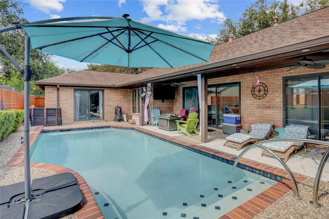Photo of 2306 Binley Drive
