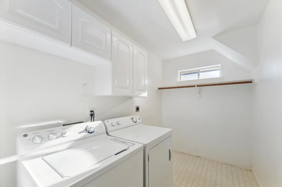 Photo of 1410 Juniper Lane