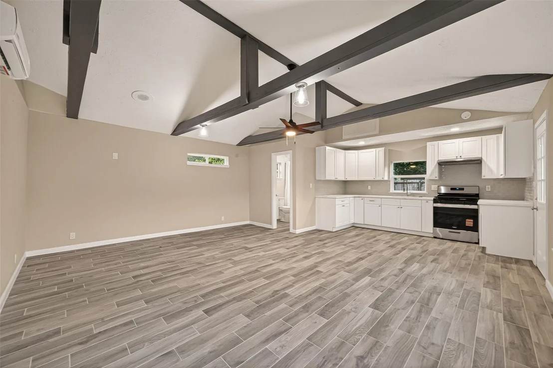Photo of 11206 Huggins Drive
