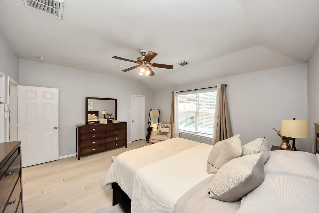 Photo of 15 Bark Bend Place