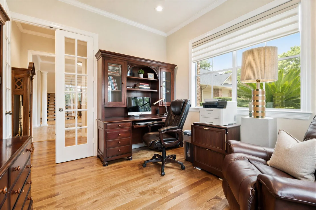 Photo of 1602 Enterprise Circle