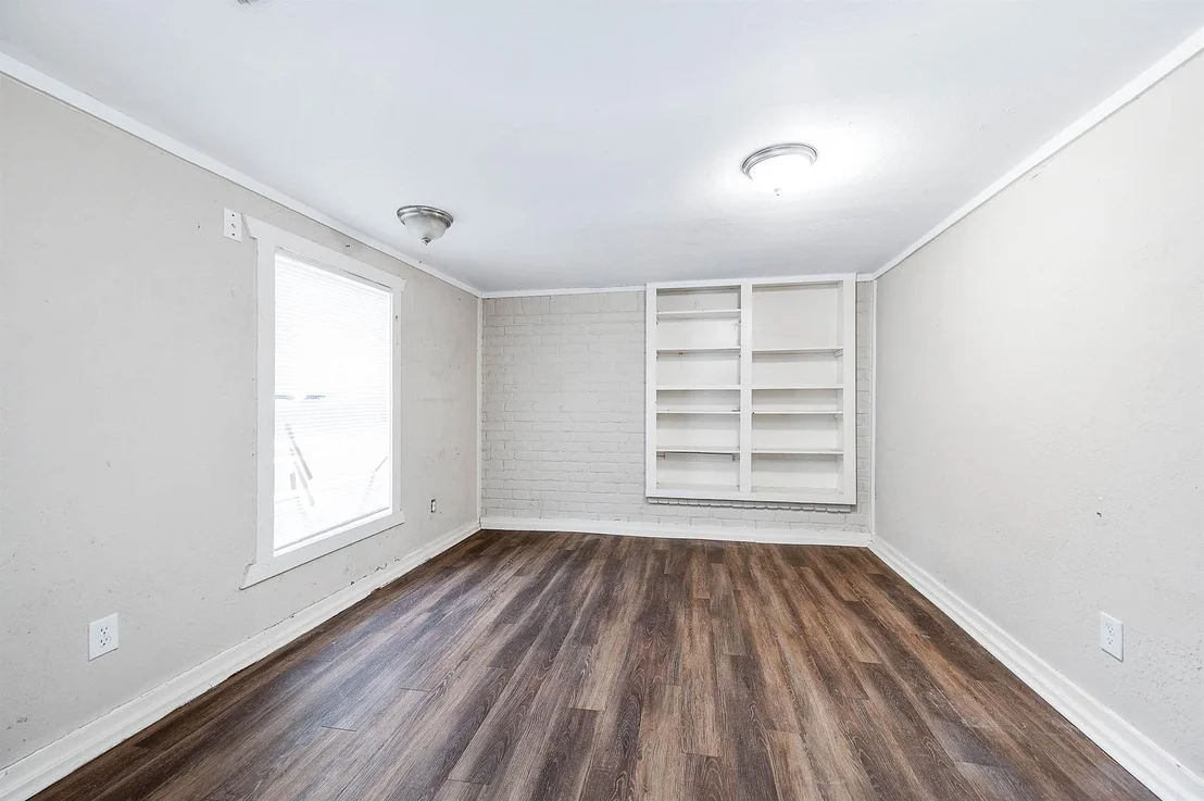 Photo of 7526 Antoine Drive