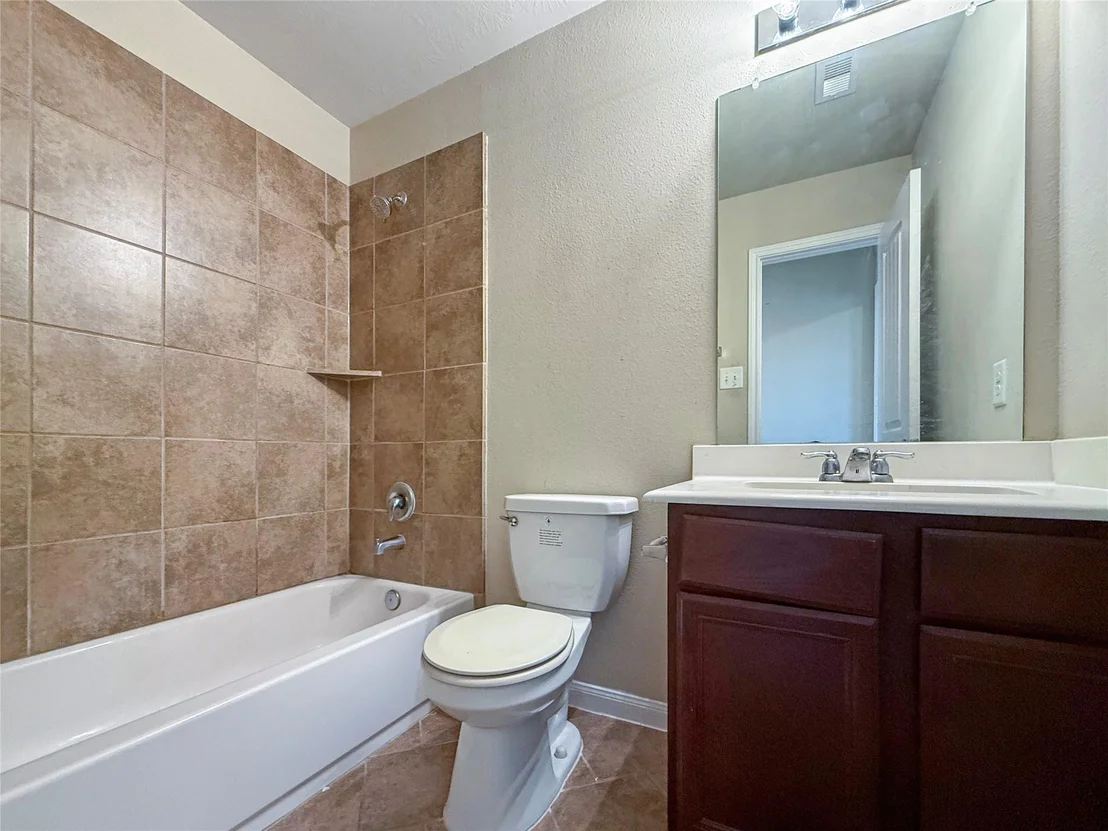 Photo of 1610 Mason Knights Drive