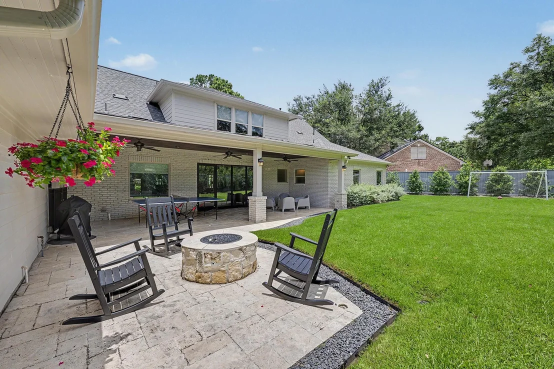 Photo of 12115 Beauregard Drive