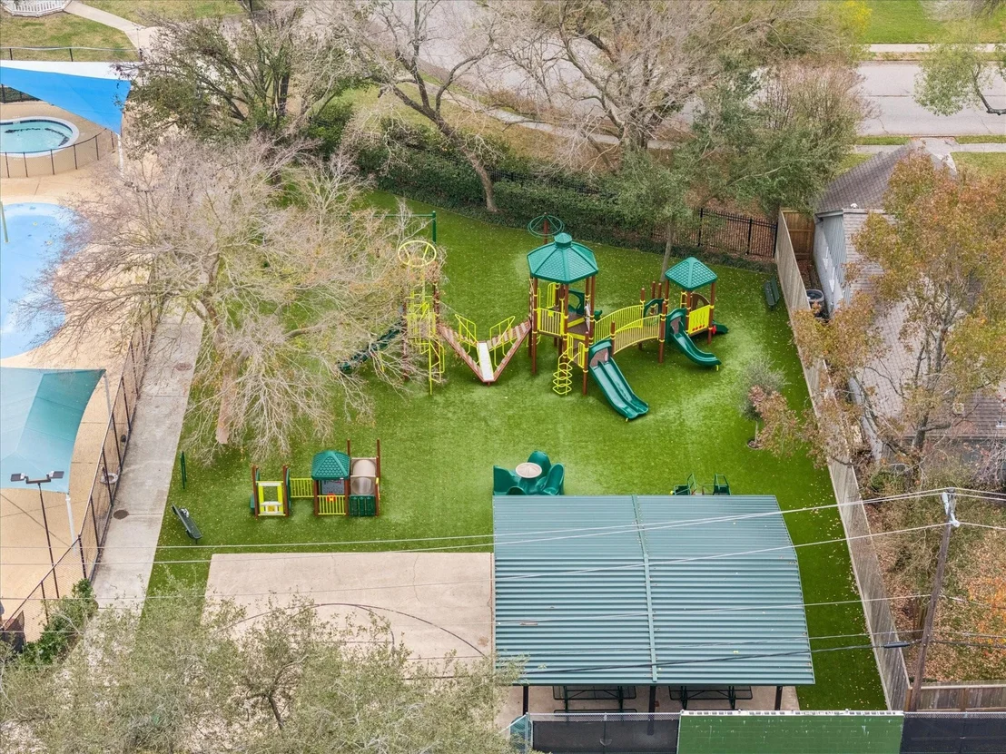 Photo of 1003 Blue Willow Drive