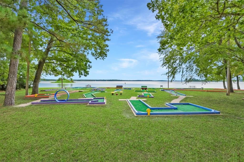 Photo of 39 Westwood Drive W