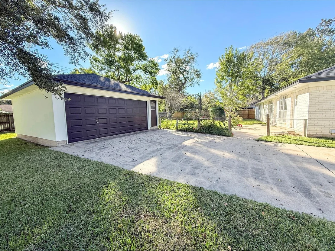 Photo of 104 Iris Street