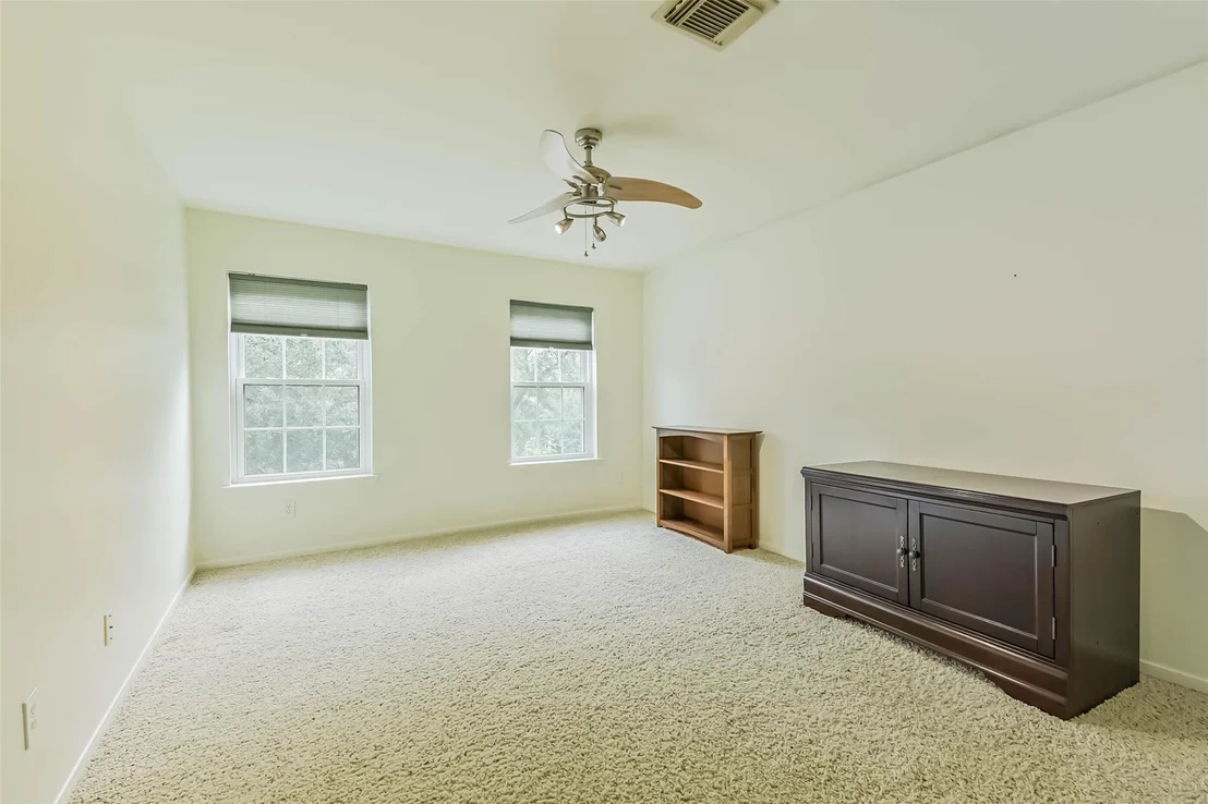 Photo of 21930 Willow Shadows Drive