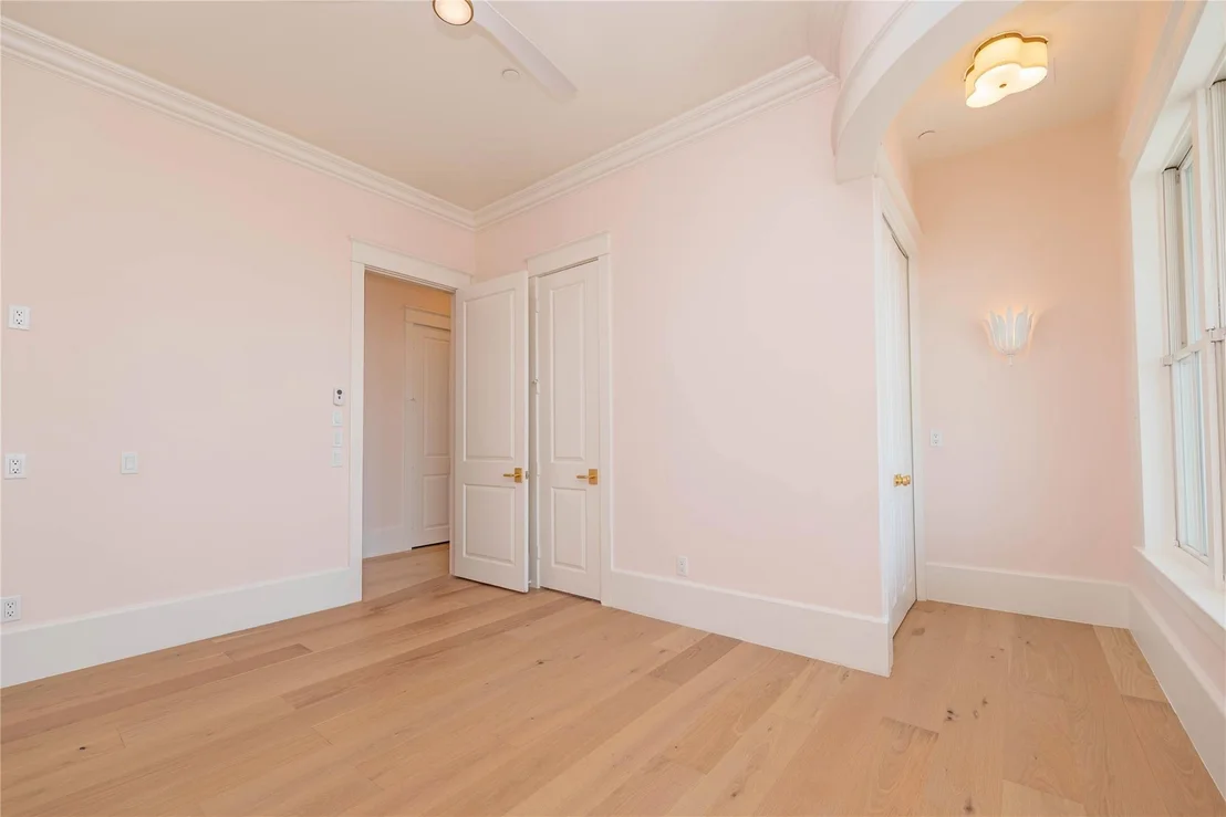 Photo of 11610 Beachside