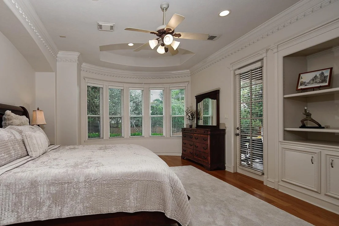 Photo of 10 Snow Pond Place