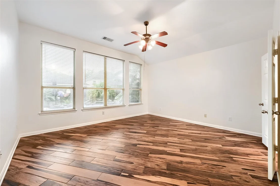 Photo of 511 Silver Creek Circle