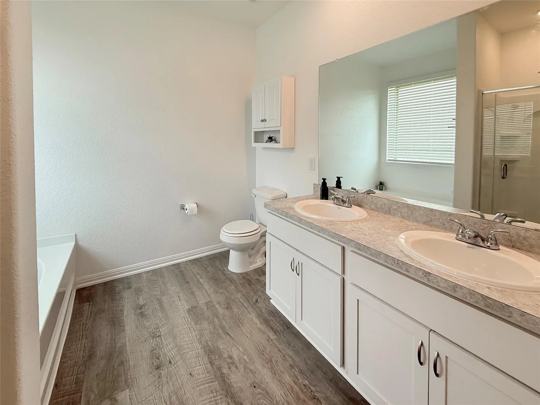 Photo of 209 Bryan Way