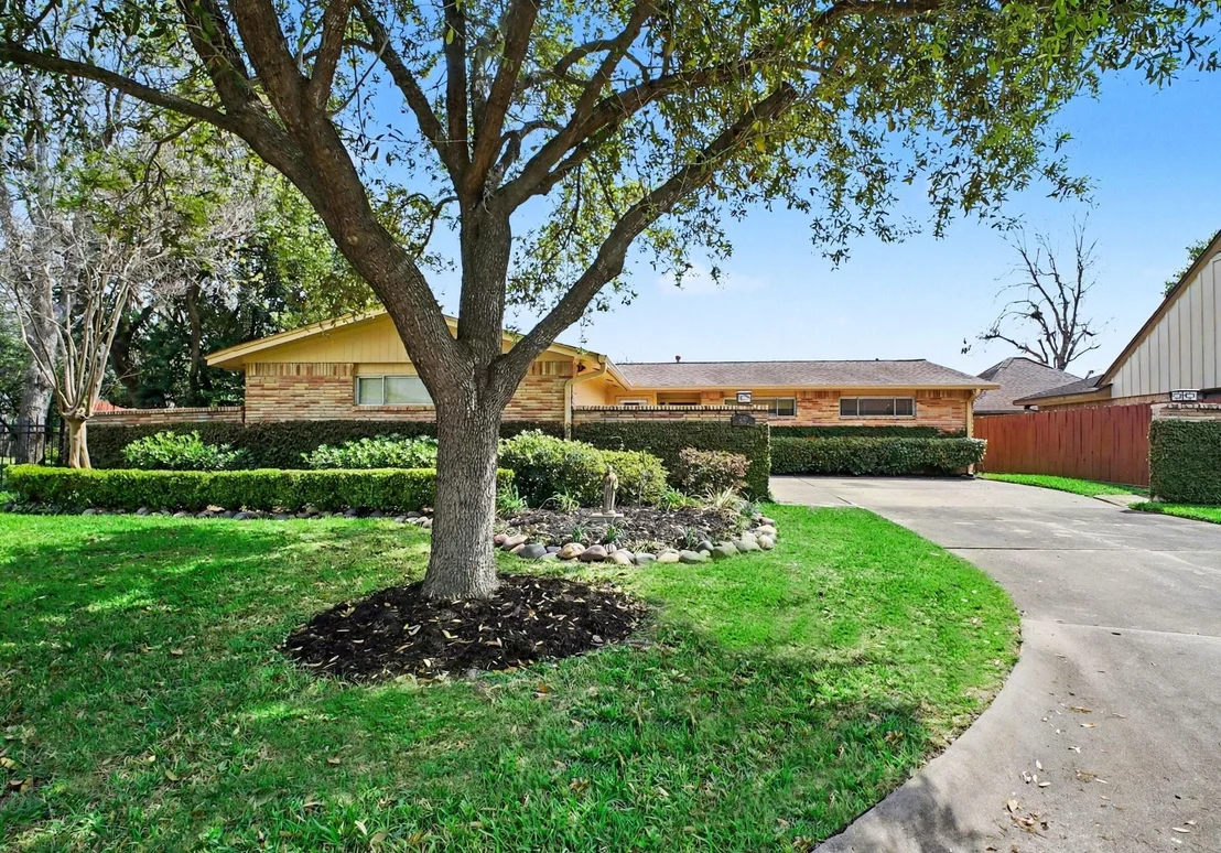 Photo of 2803 Rockarbor Drive