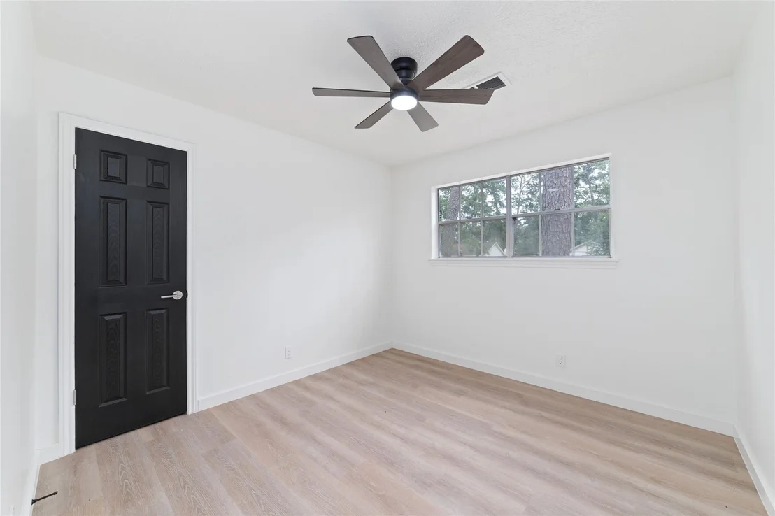 Photo of 7910 Oak Moss Drive