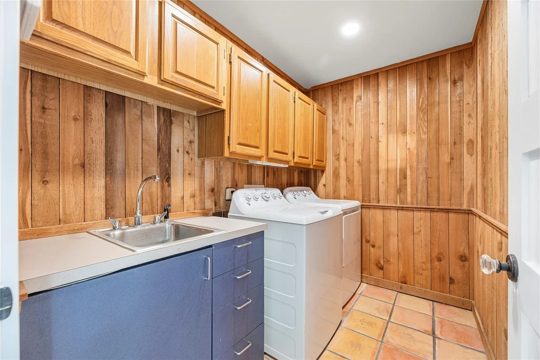 Photo of 2418 Pebbledowne Circle