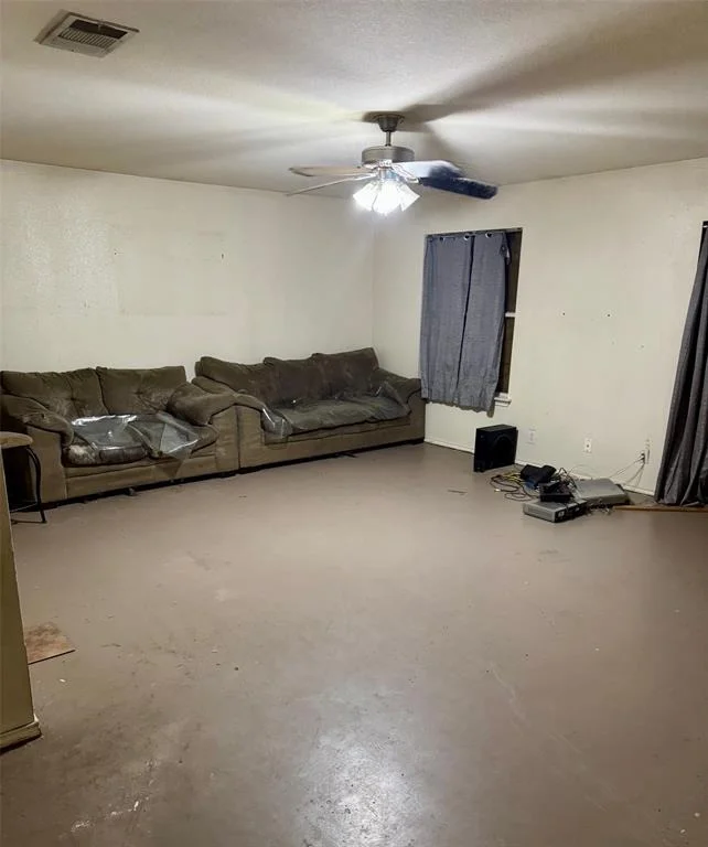 Photo of 8510 Whitebrush