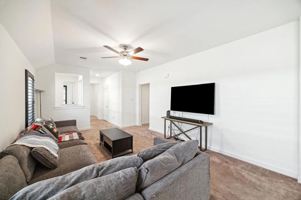 Photo of 16931 Lagos Lane