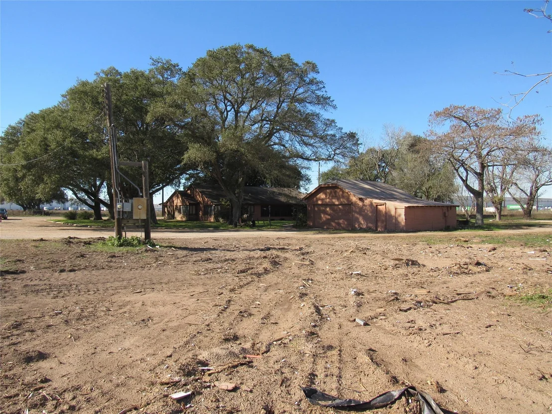 Photo of 2119 Woods Road