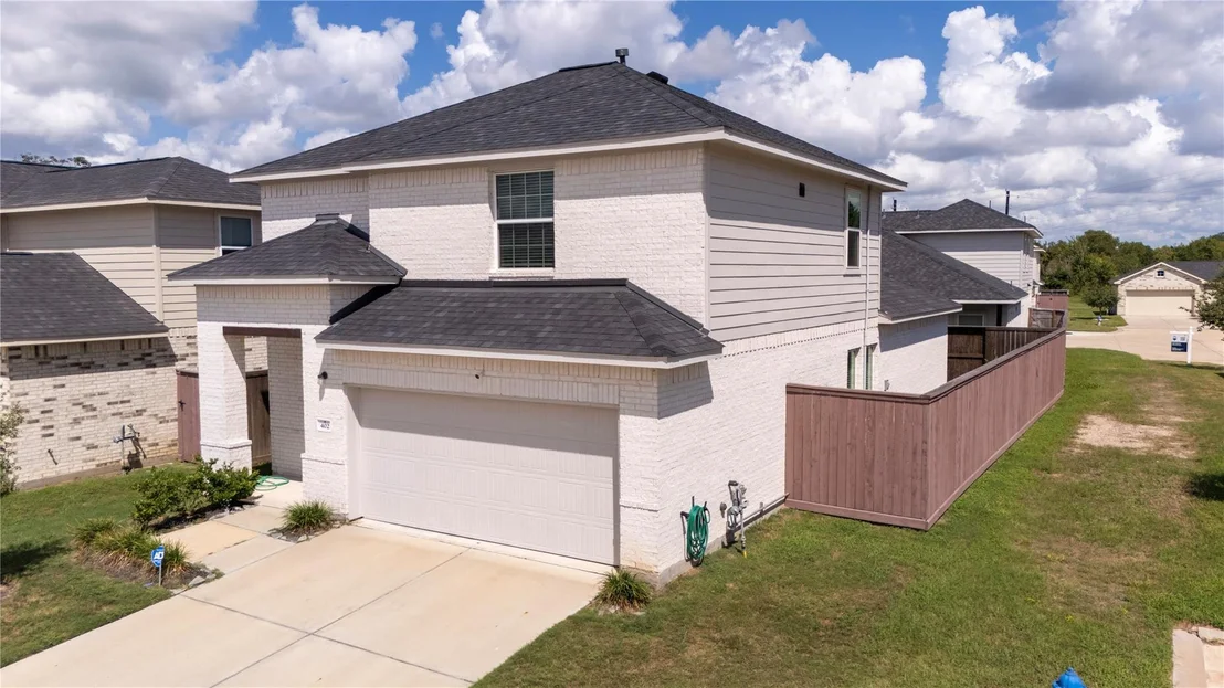 Photo of 402 Flycatcher Court