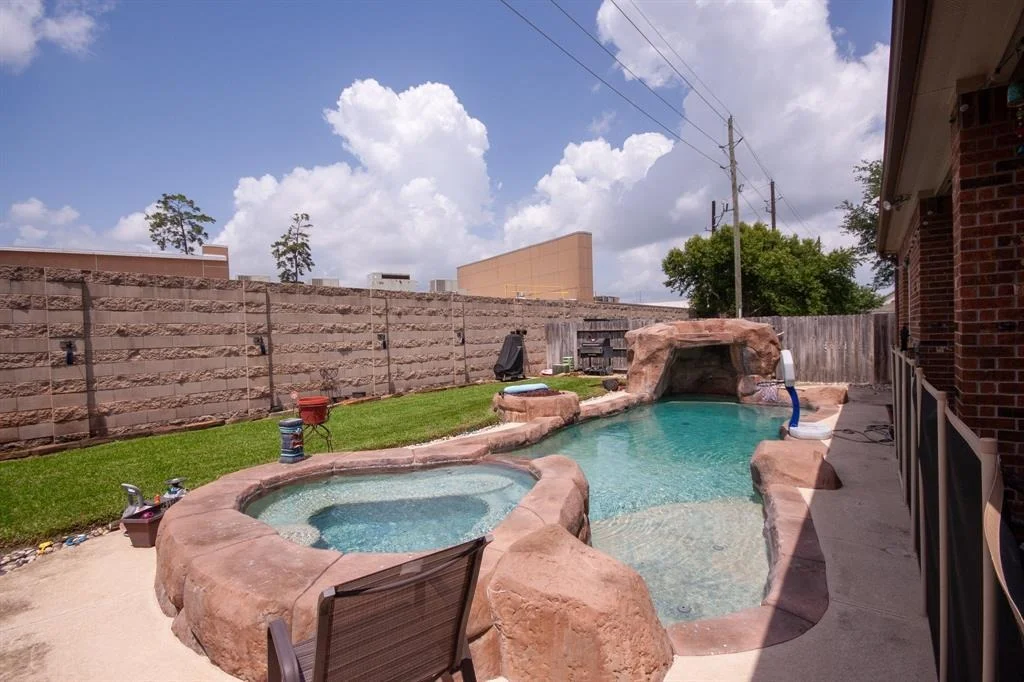 Photo of 28627 Lockeridge View Drive