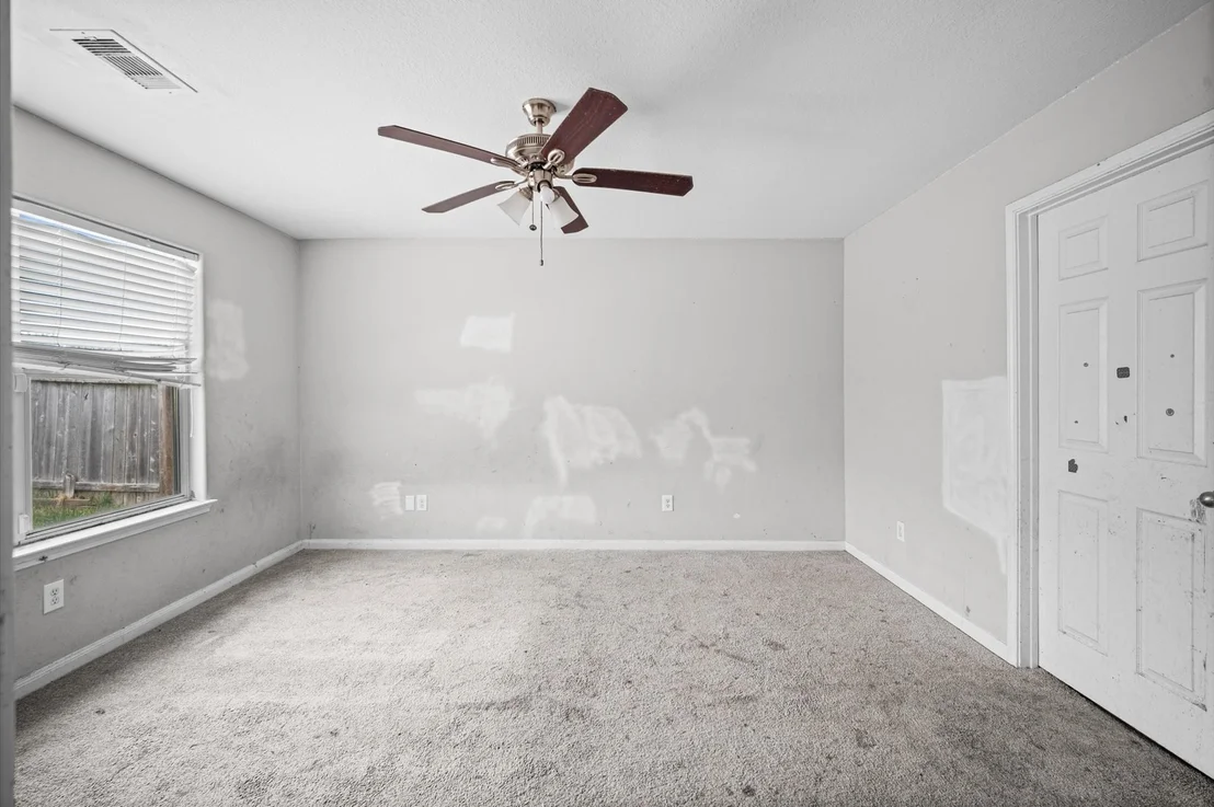 Photo of 907 Marigold Road