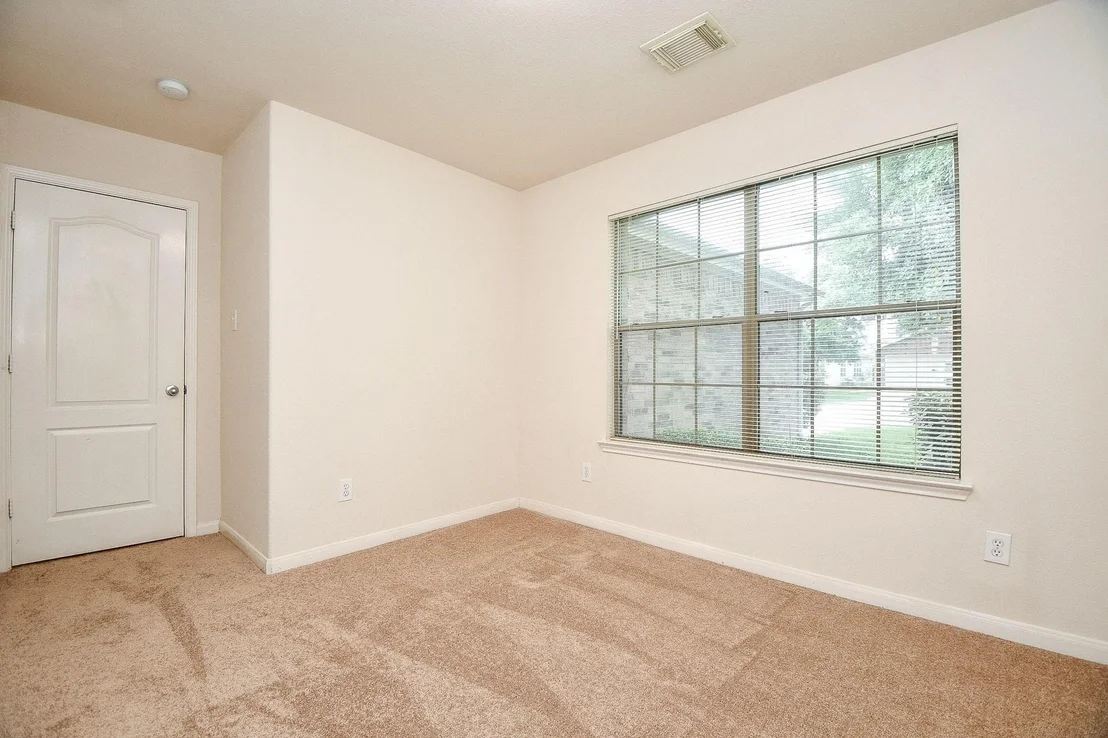 Photo of 29530 Legends Glen Drive