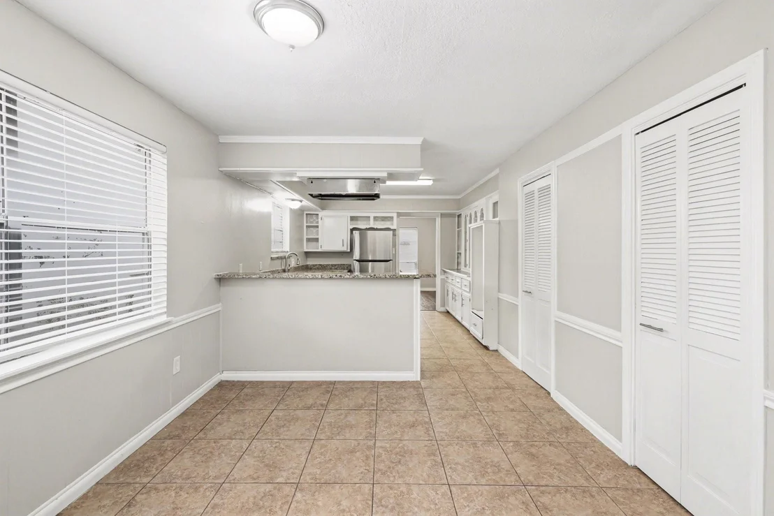Photo of 107 Carriage Lane
