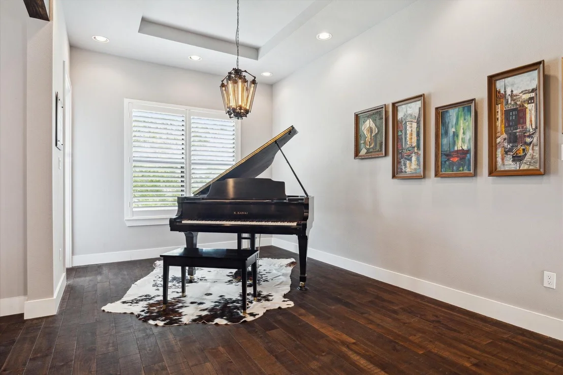 Photo of 5121 Elysian Street