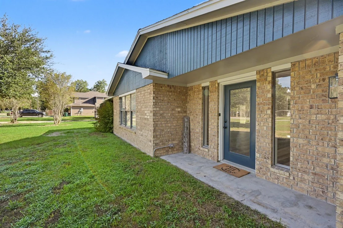 Photo of 17005 White Birch Lane