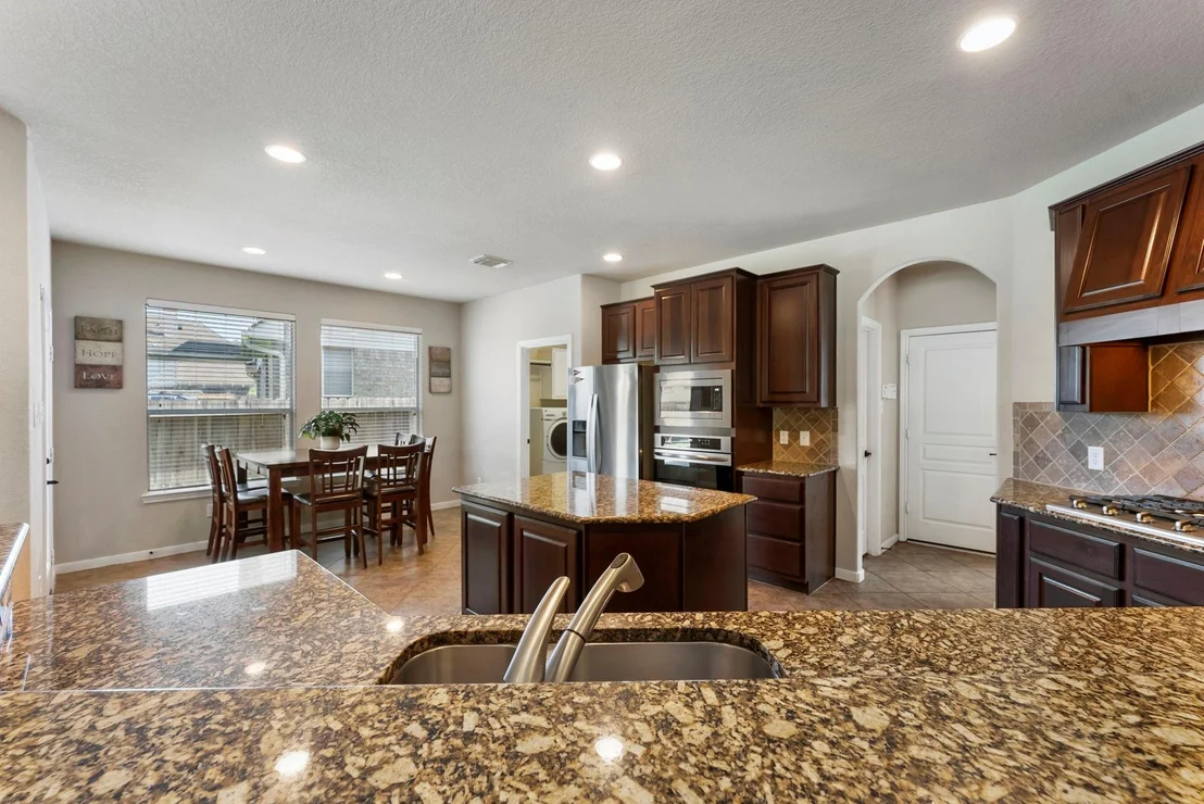 Photo of 19223 Senterra Lakes Boulevard