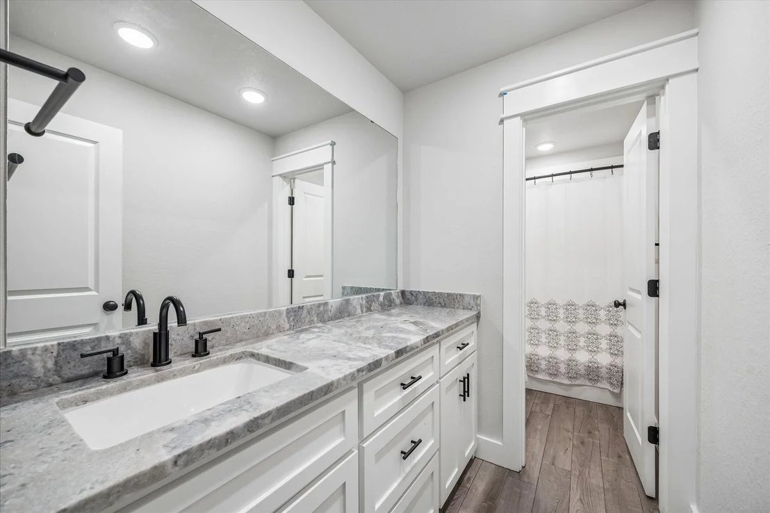 Photo of 111 Creekside Lane