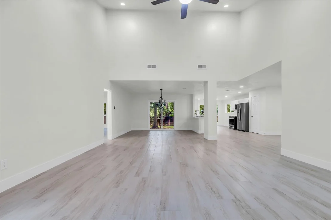 Photo of 1602 Pine Oak Drive