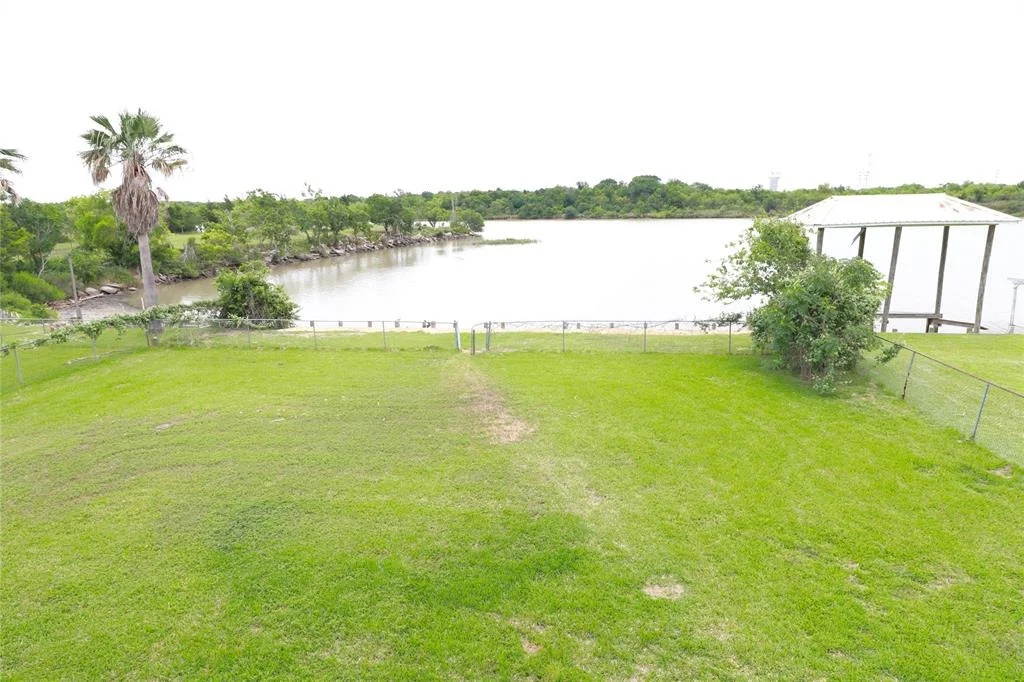 Photo of 110 Bayou Drive