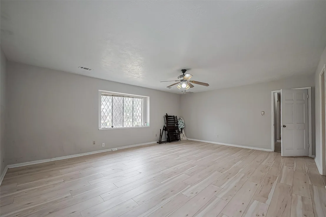 Photo of 811 Loire Lane