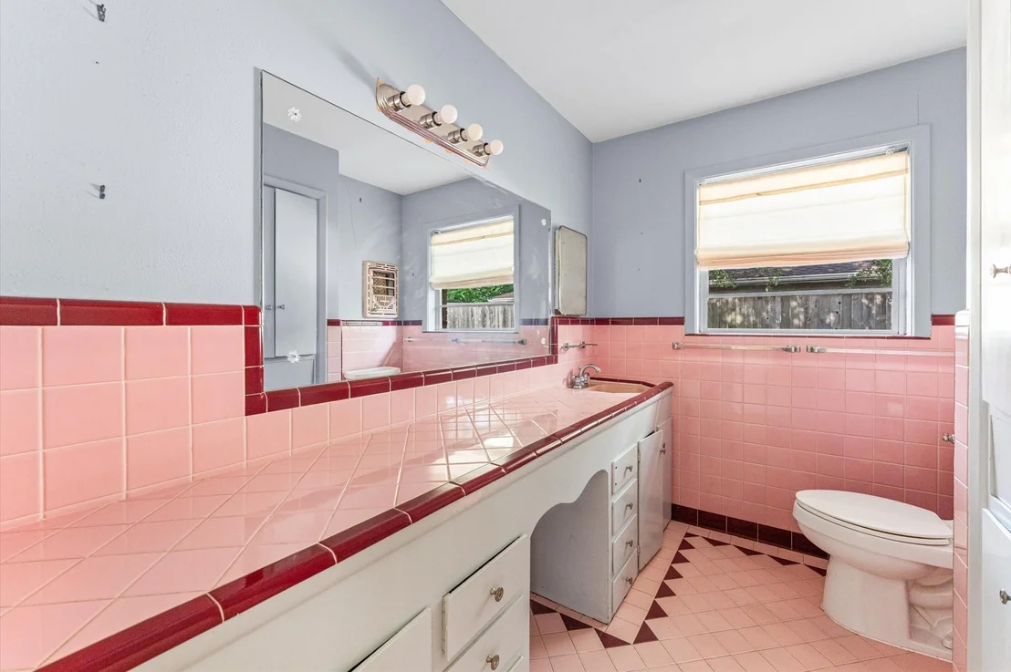 Photo of 3123 Broadmead Drive