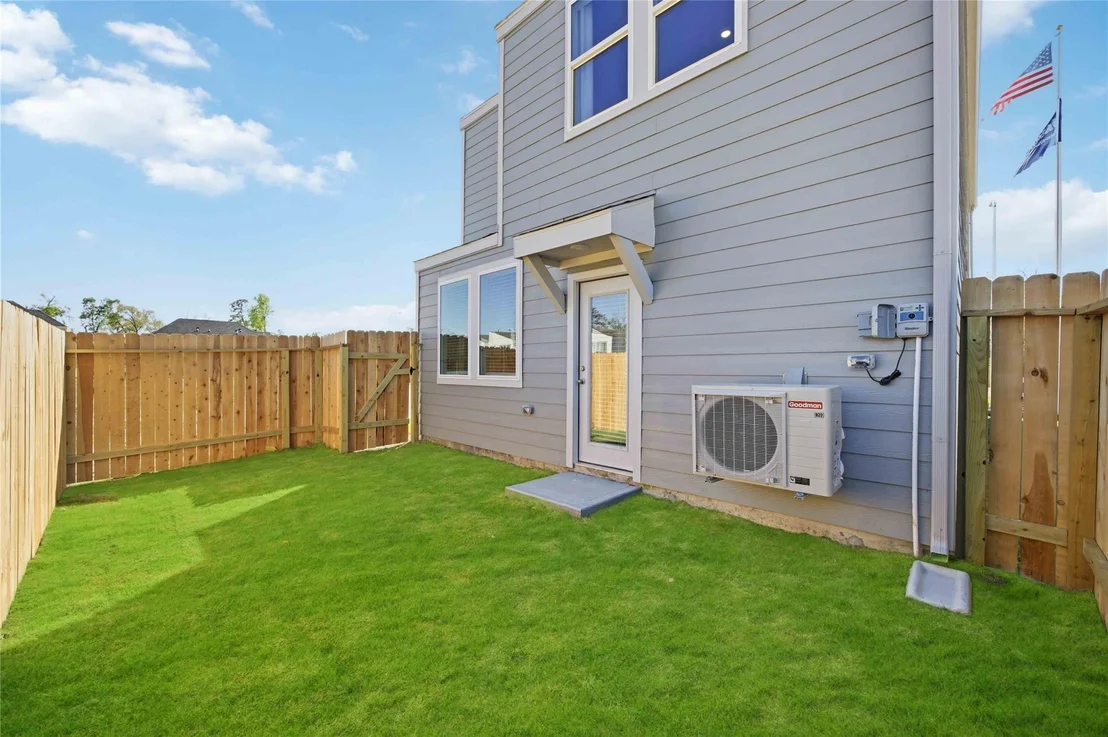 Photo of 7822 Rose Stem Drive
