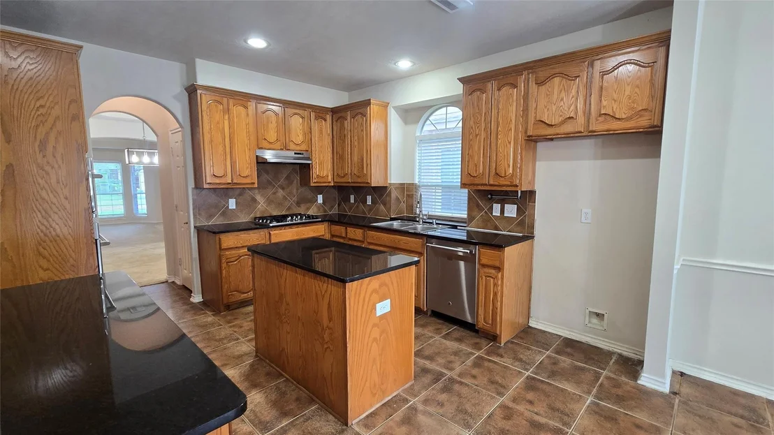 Photo of 702 River Delta Lane