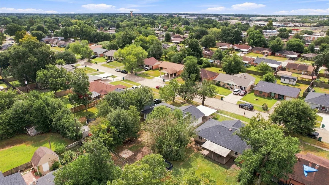 Photo of 3017 Cedarcrest Drive
