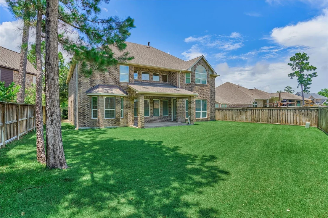 Photo of 4043 Steep Woods Drive