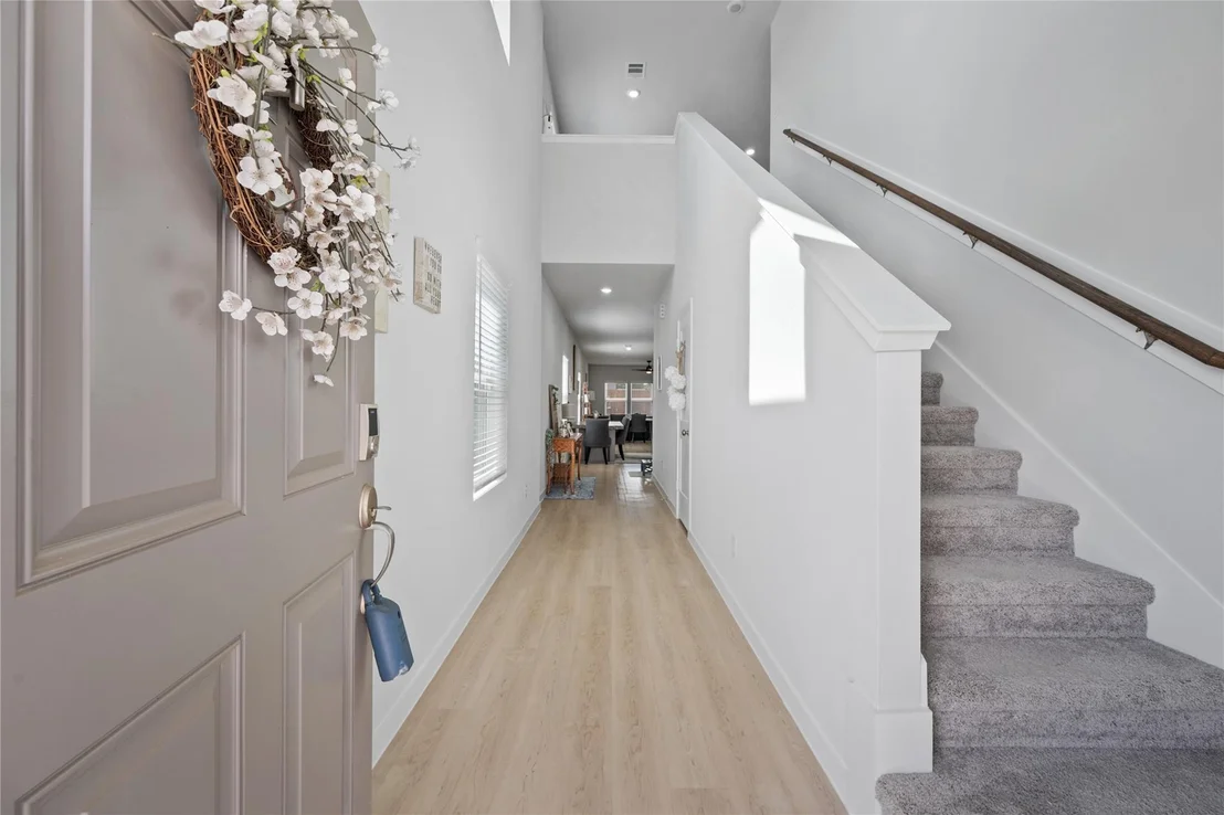 Photo of 17832 Lionheart Road