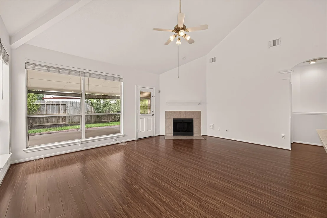 Photo of 6027 Dunsley Drive