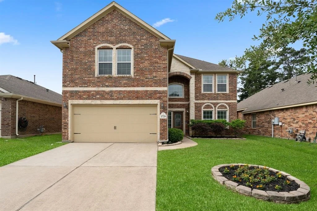 Photo of 1729 Park Oak Drive