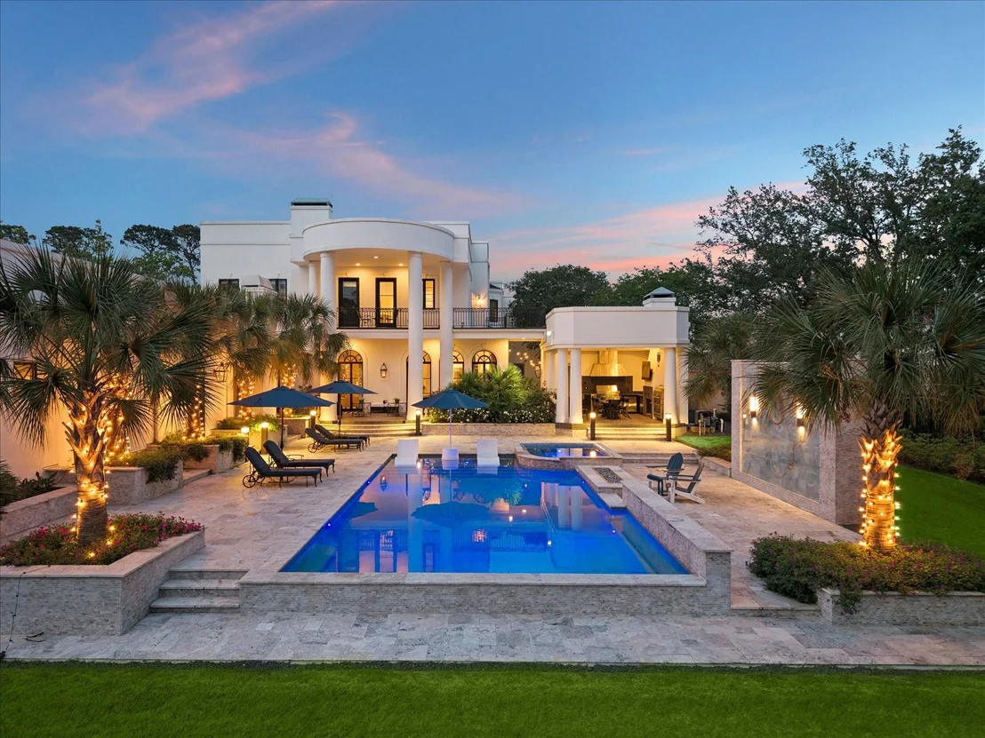 Photo of 24 Crestwood Drive