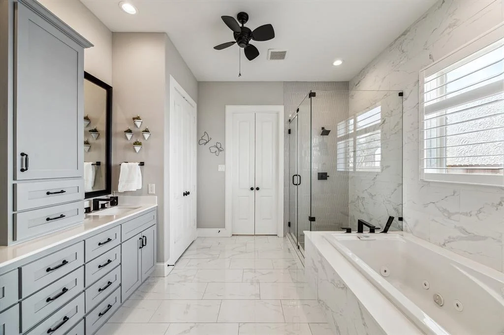Photo of 16006 Broadwater Drive