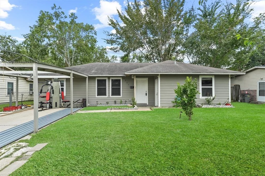 Photo of 5963 Beldart Street